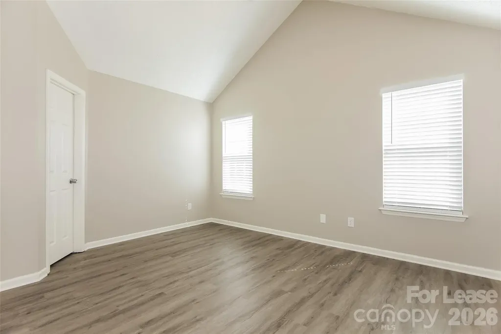 3715 Silver Ore Lane Charlotte NC 28216