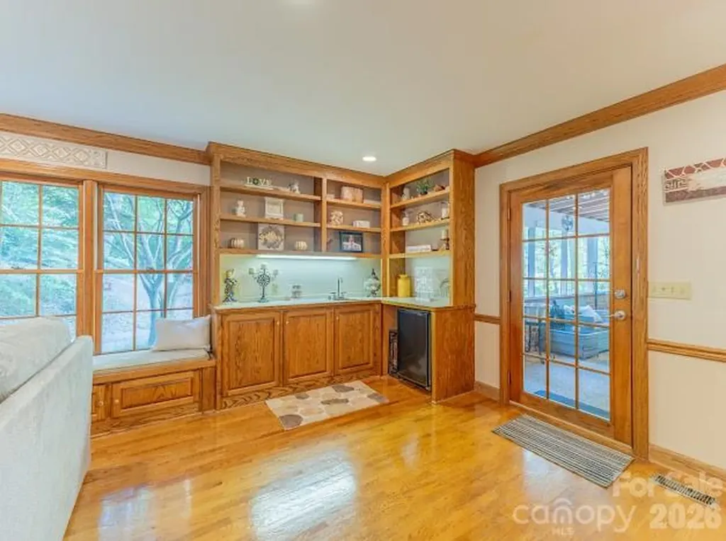 819 Chesterfield Circle SW Lenoir NC 28645