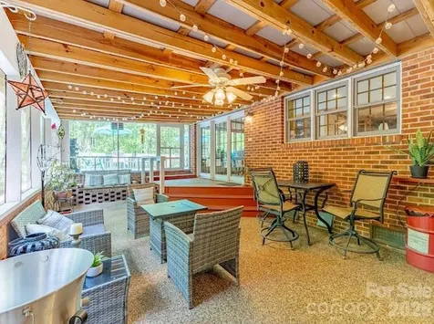 819 Chesterfield Circle SW Lenoir NC 28645