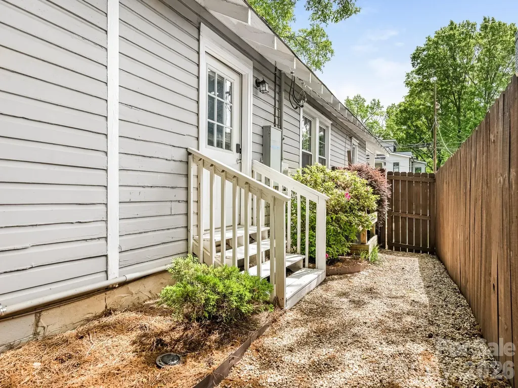 1617 Pegram Street Charlotte NC 28205