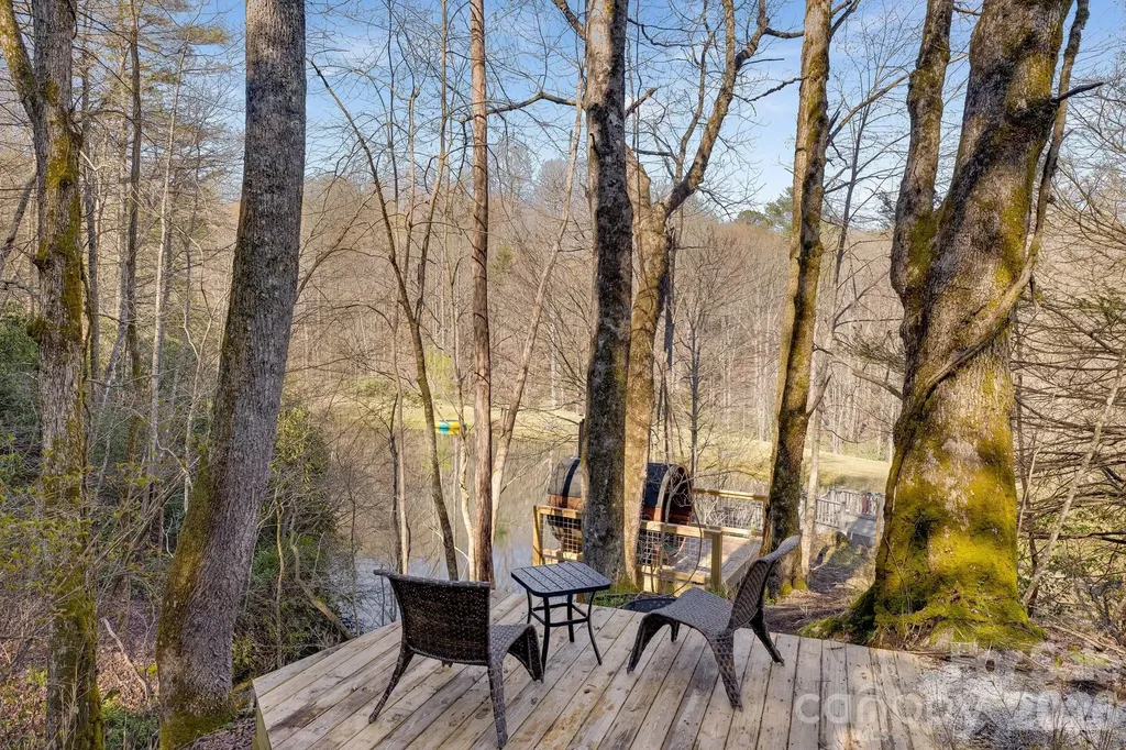 186 Meece Road Rosman NC 28772