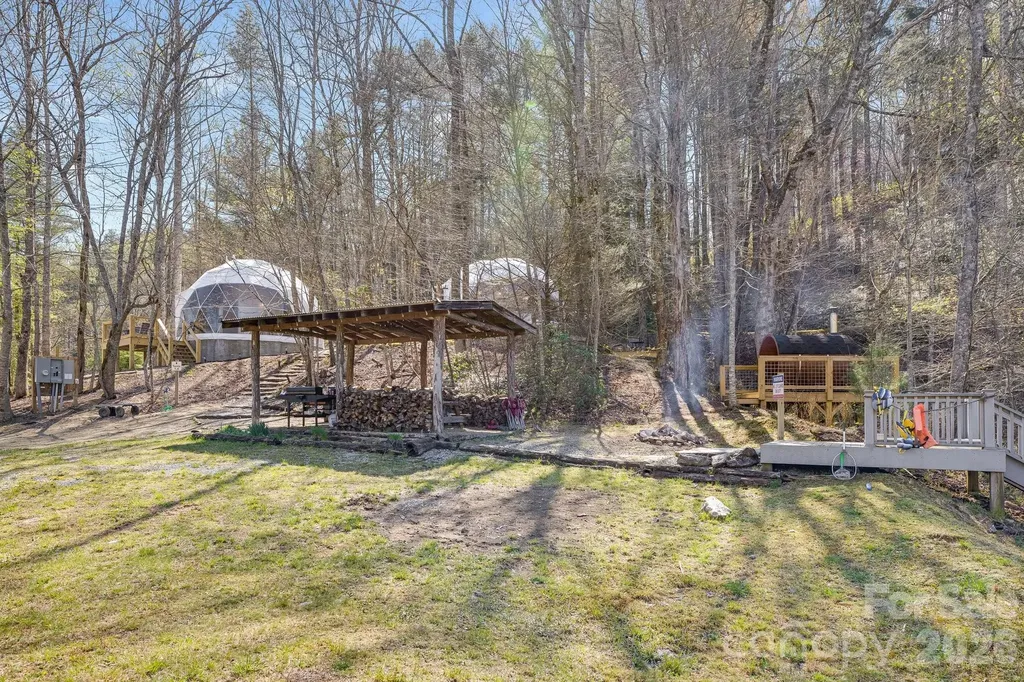 186 Meece Road Rosman NC 28772