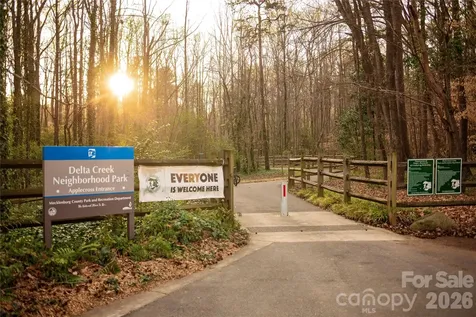 6210 Grove Park Boulevard Charlotte NC 28215