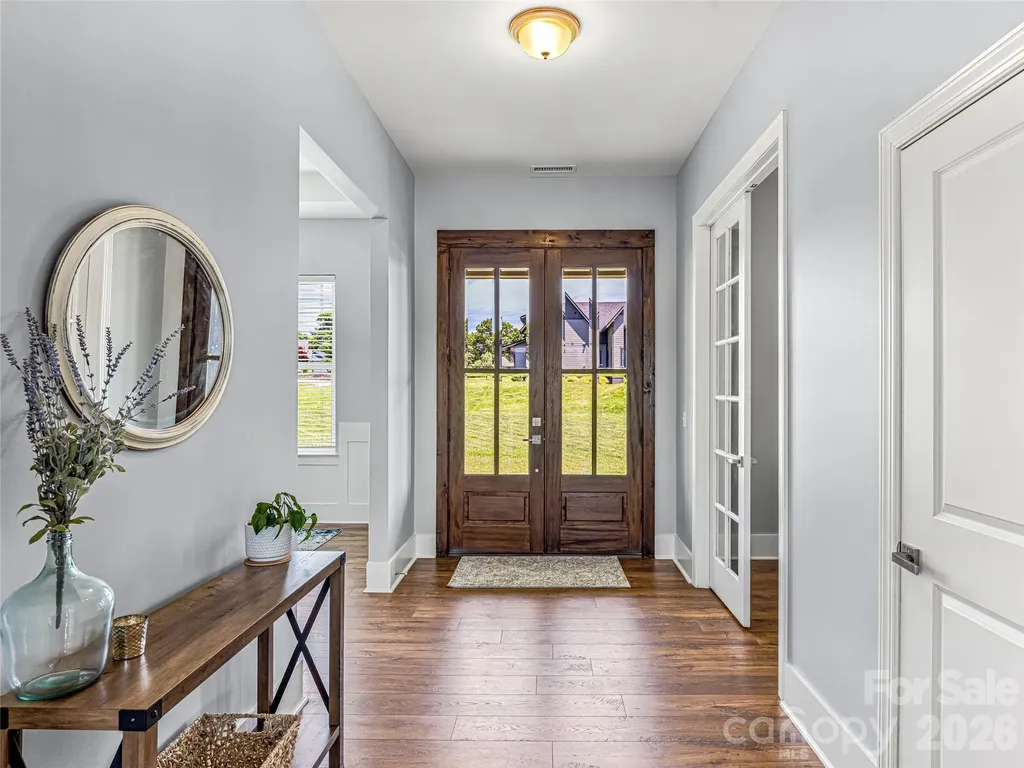 16 Pisgah Ridge Trail Mills River NC 28759