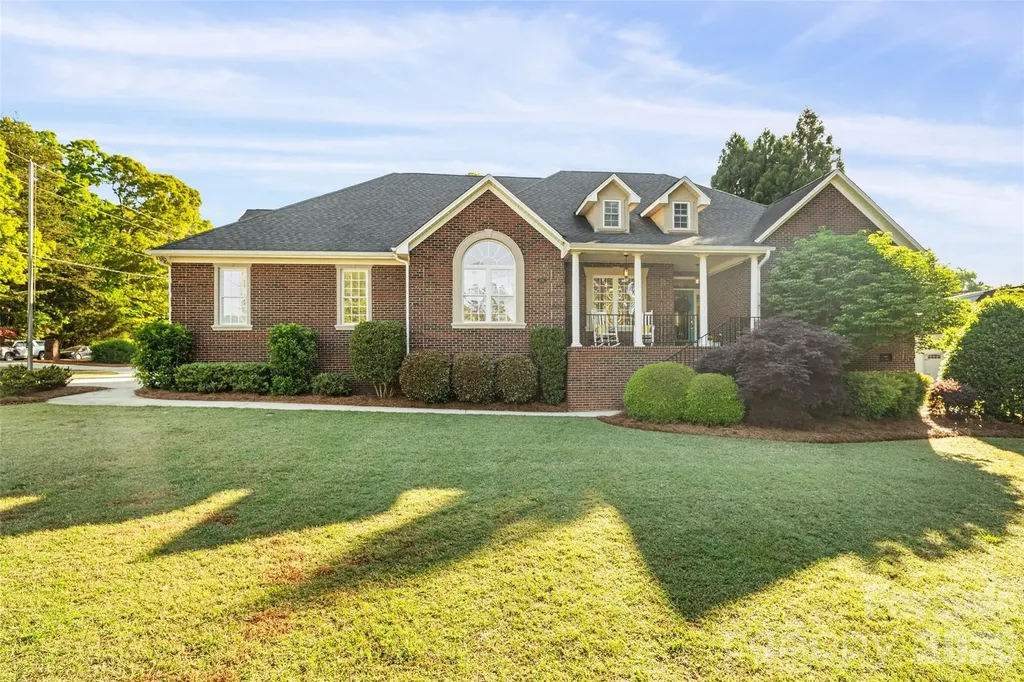 1701 South Point Road Belmont NC 28012