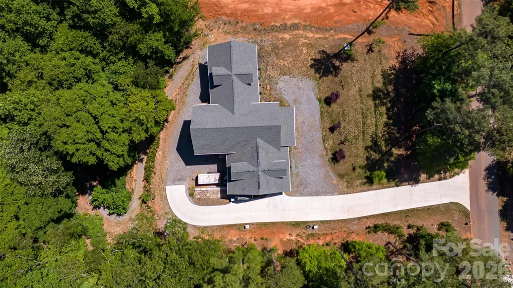 2371 W Paradise Harbor Drive Connelly Springs NC 28612