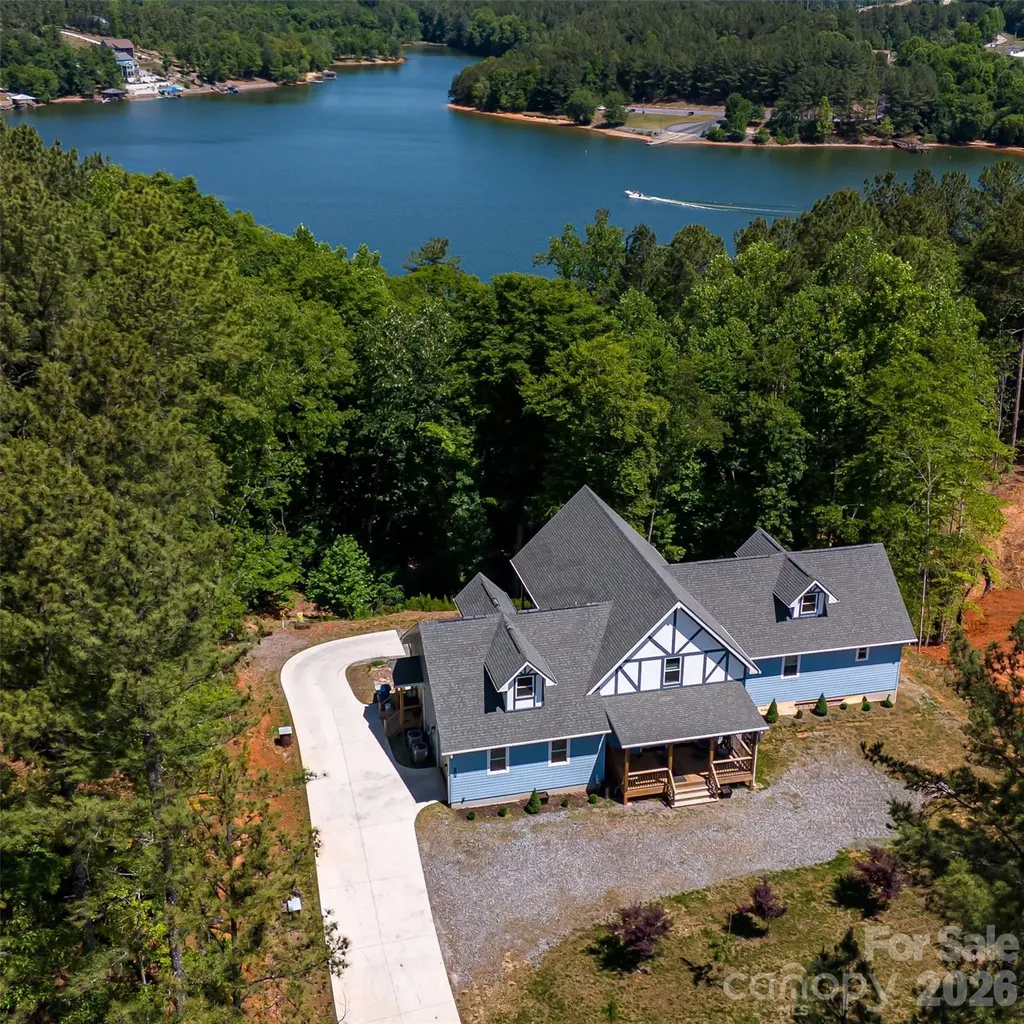 2371 W Paradise Harbor Drive Connelly Springs NC 28612