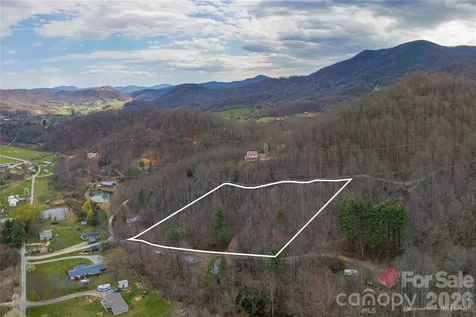 99999 Molasses Way Waynesville NC 28785