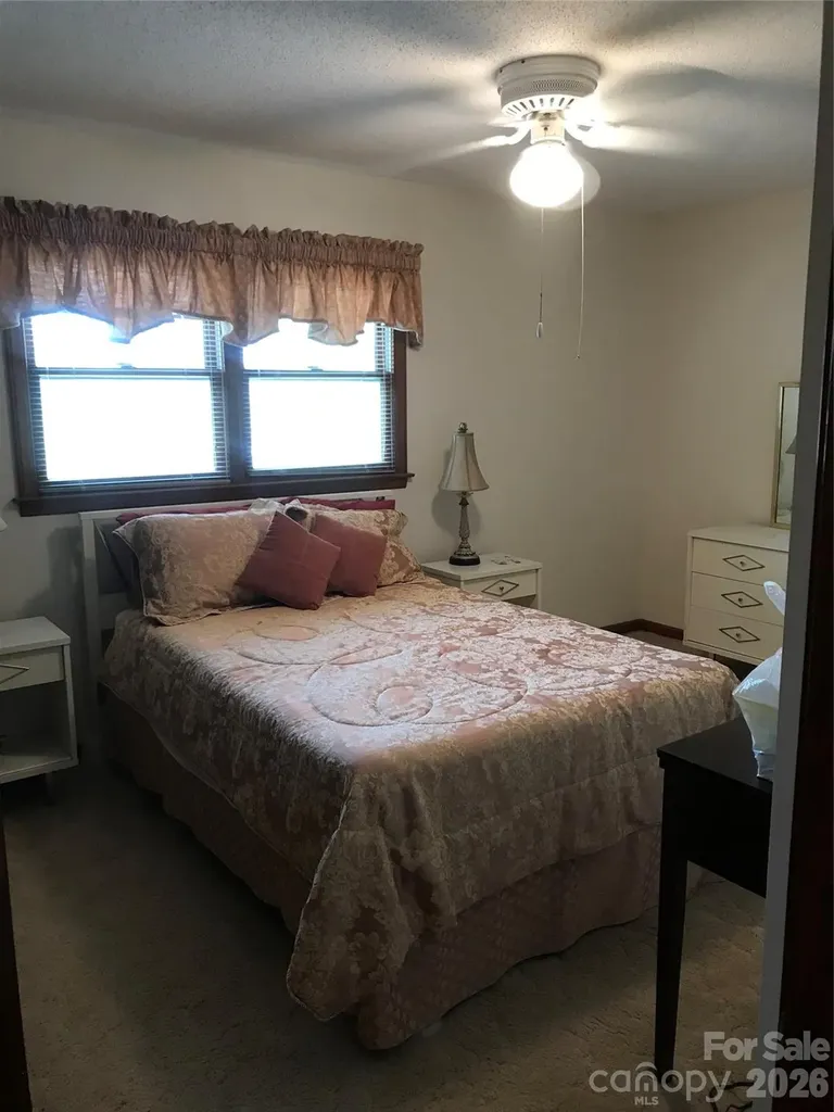 1 Pensacola Heights Arden NC 28704