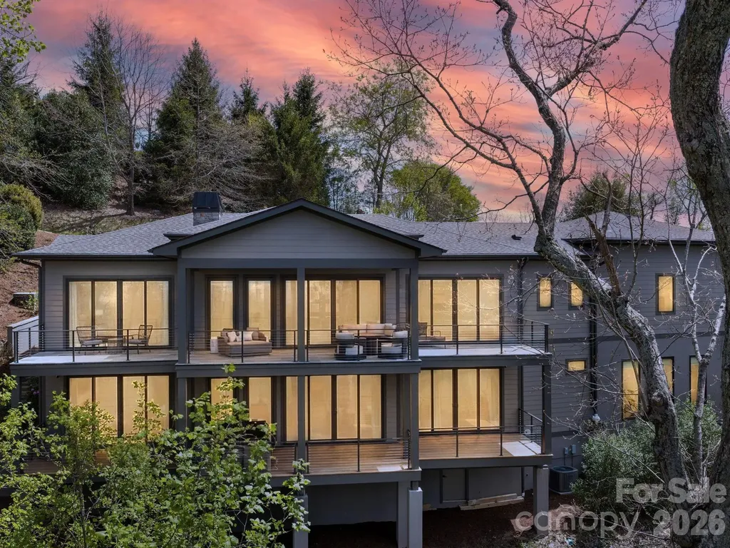 642 Altamont View Asheville NC 28804