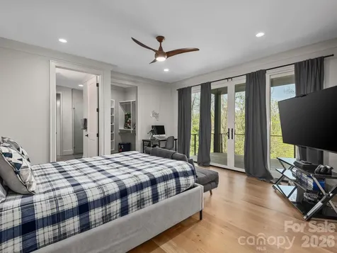 642 Altamont View Asheville NC 28804
