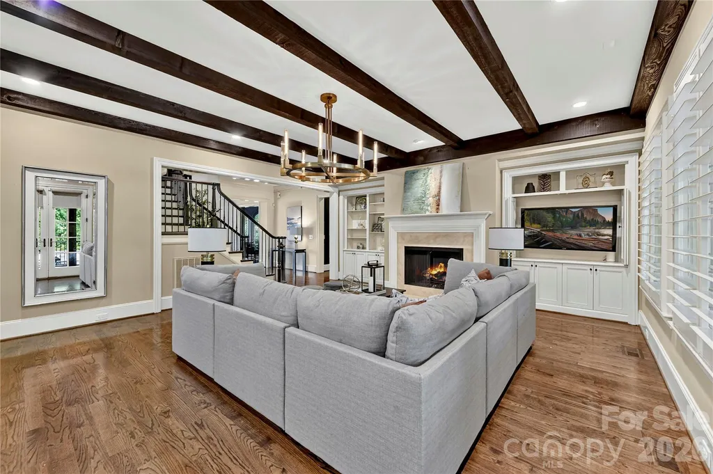808 Huntington Park Drive Charlotte NC 28211