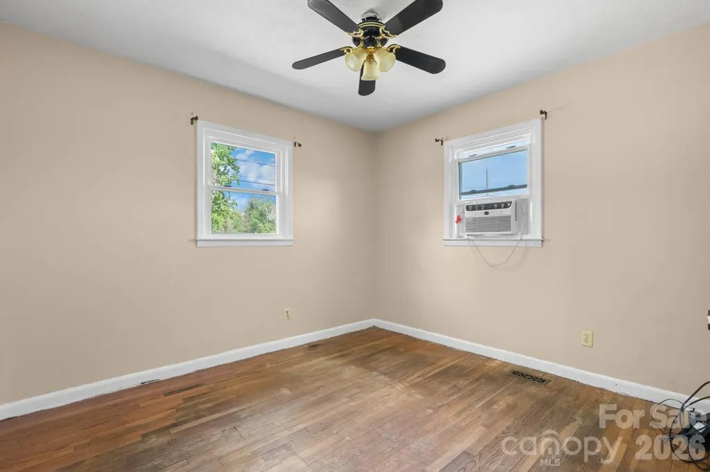2525 Old Trenton Place Lenoir NC 28645