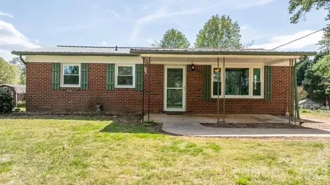 2525 Old Trenton Place Lenoir NC 28645