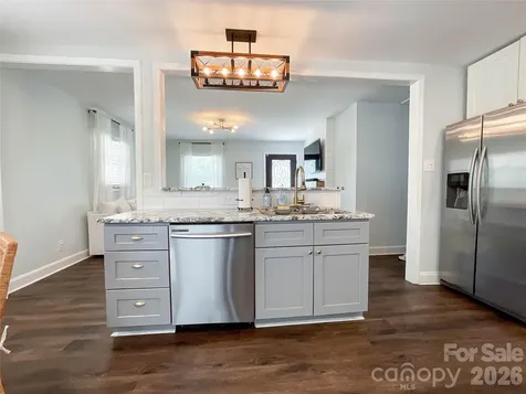 3827 Topsfield Road Charlotte NC 28211