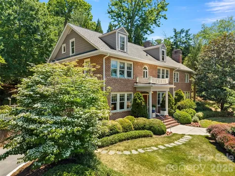 19 Blackwood Road Asheville NC 28804