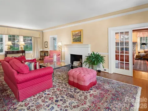 19 Blackwood Road Asheville NC 28804