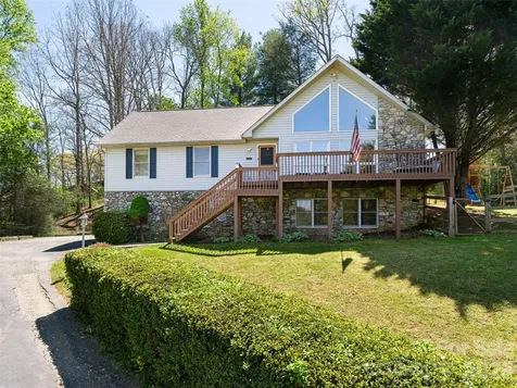 15 Tiffany Lane Asheville NC 28804