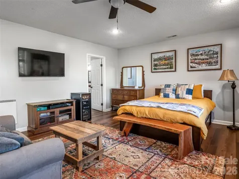 15 Tiffany Lane Asheville NC 28804