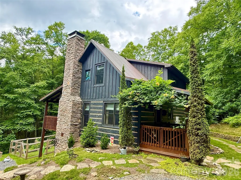 117 Deelani Trail Fleetwood NC 28626