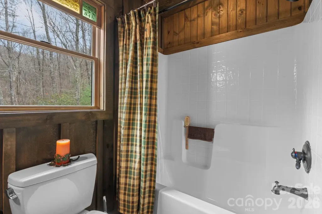 117 Deelani Trail Fleetwood NC 28626