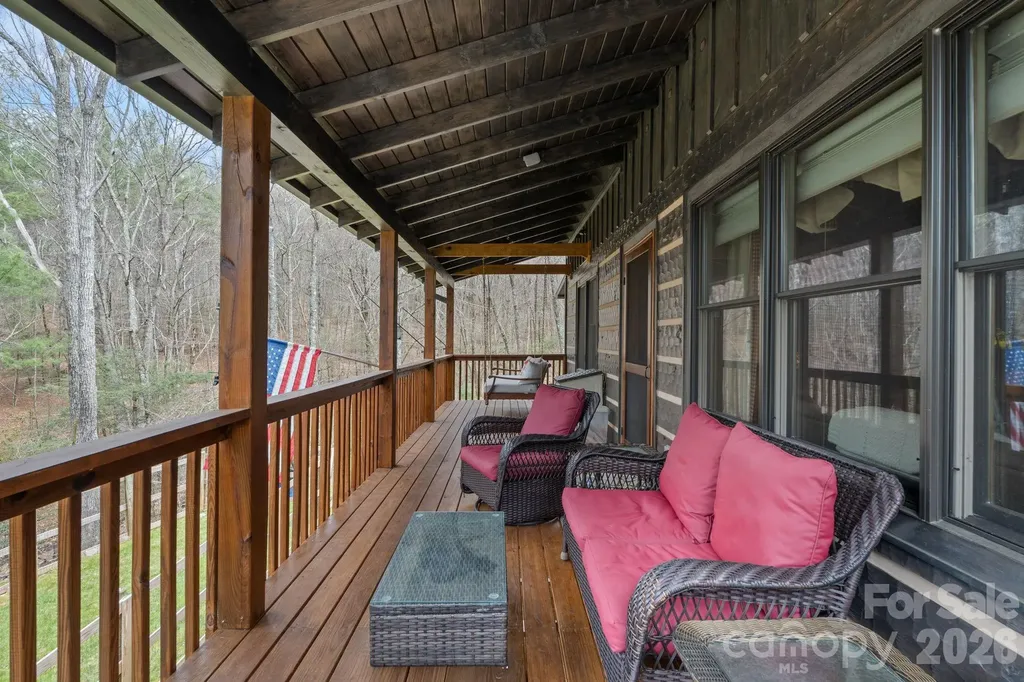117 Deelani Trail Fleetwood NC 28626