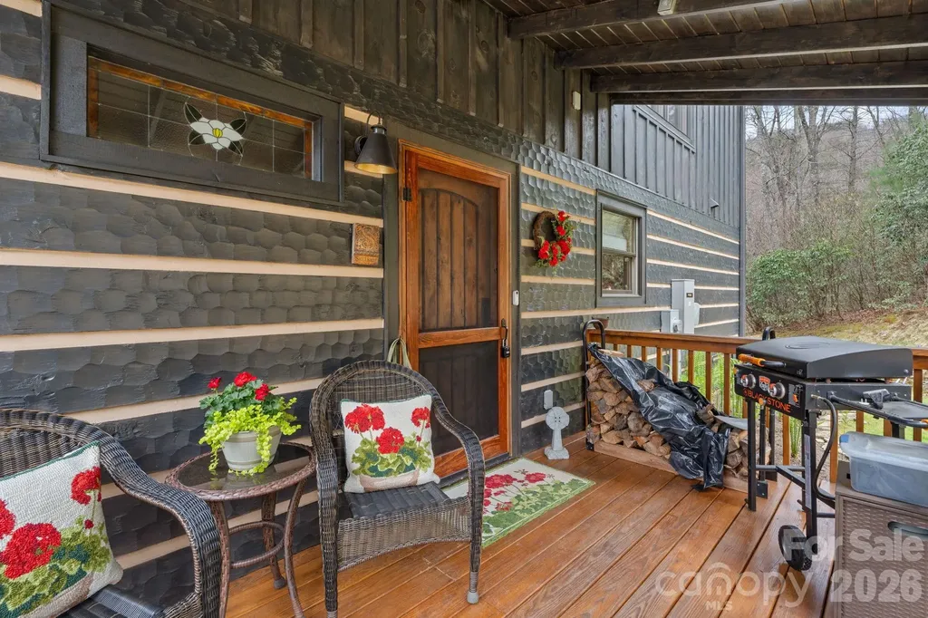 117 Deelani Trail Fleetwood NC 28626