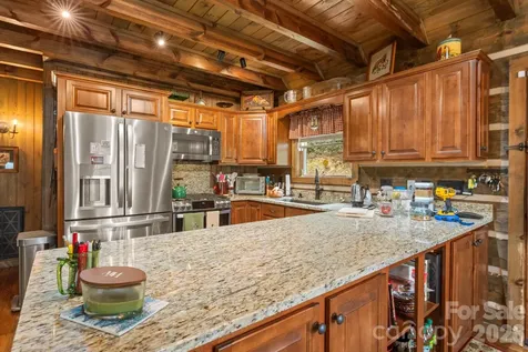 117 Deelani Trail Fleetwood NC 28626