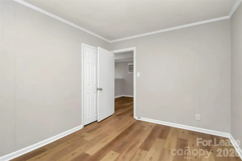 2510 Hemphill Street Charlotte NC 28208