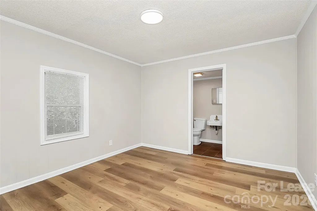 2510 Hemphill Street Charlotte NC 28208