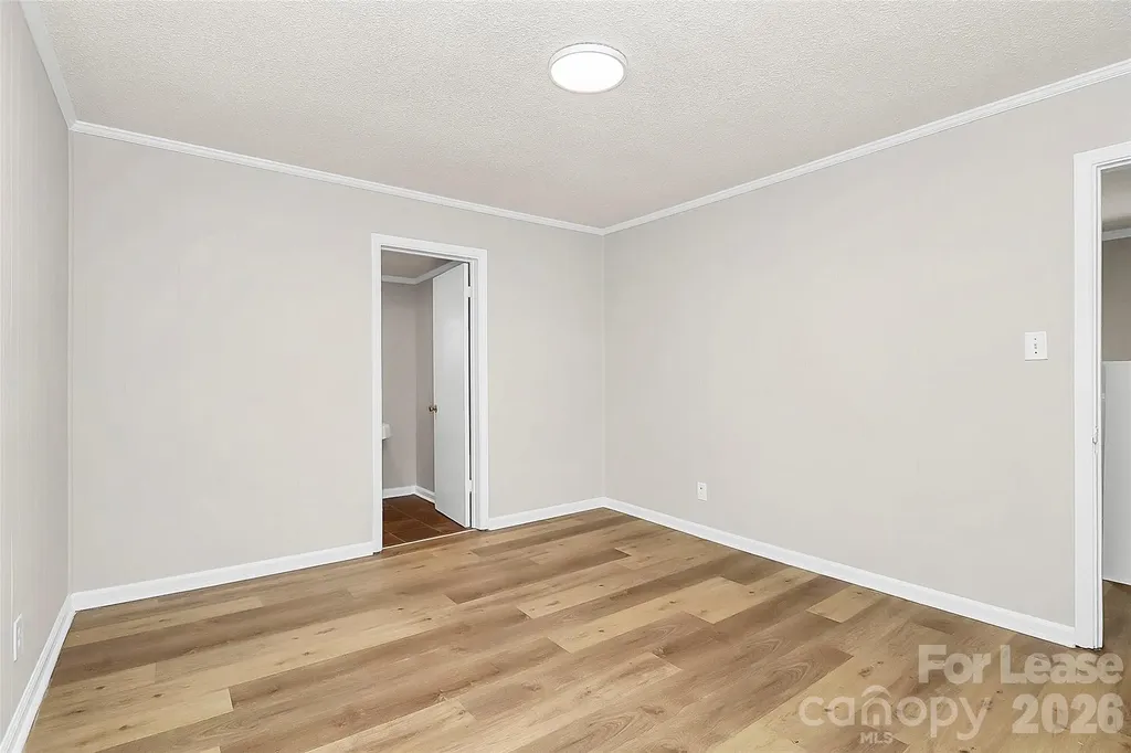 2510 Hemphill Street Charlotte NC 28208