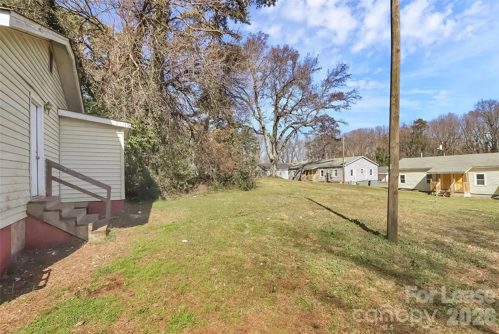 2510 Hemphill Street Charlotte NC 28208