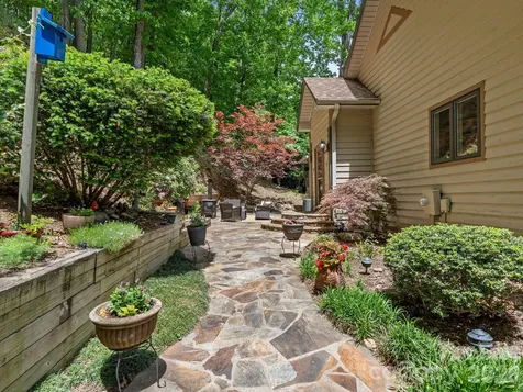 26 Walnut Drive Mills River NC 28759