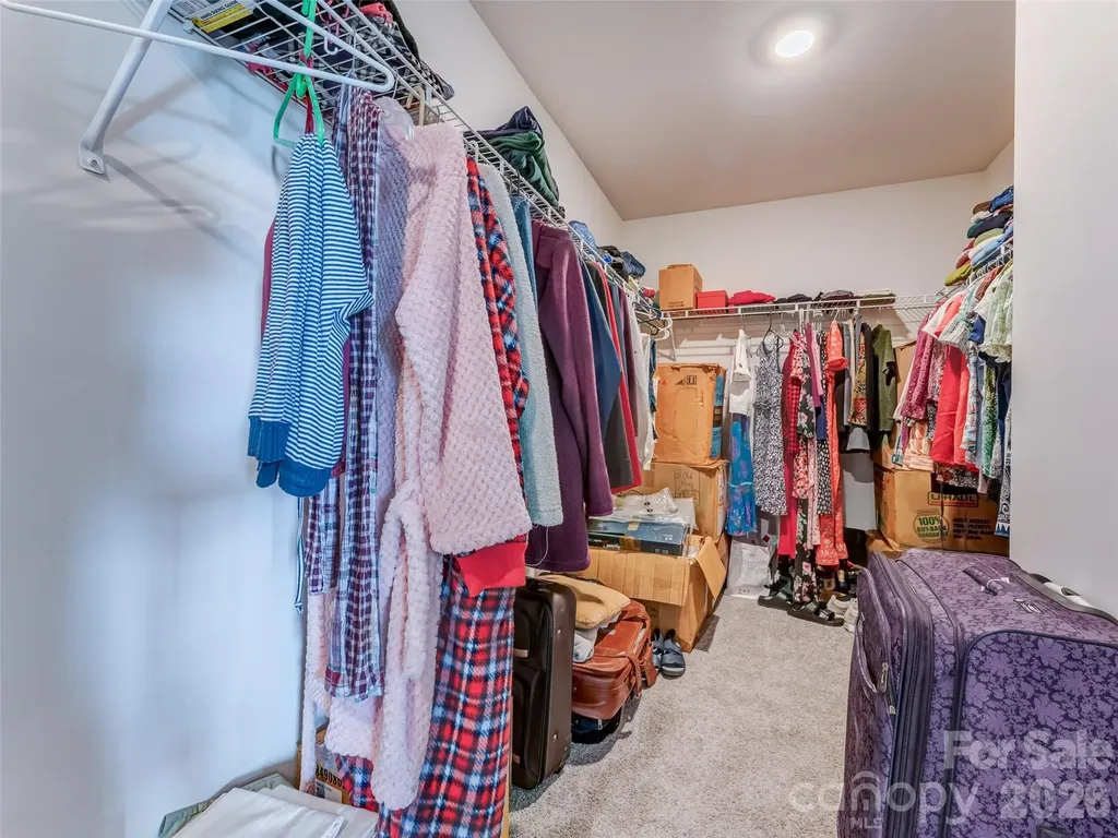 108 Thornberry Road Hendersonville NC 28792