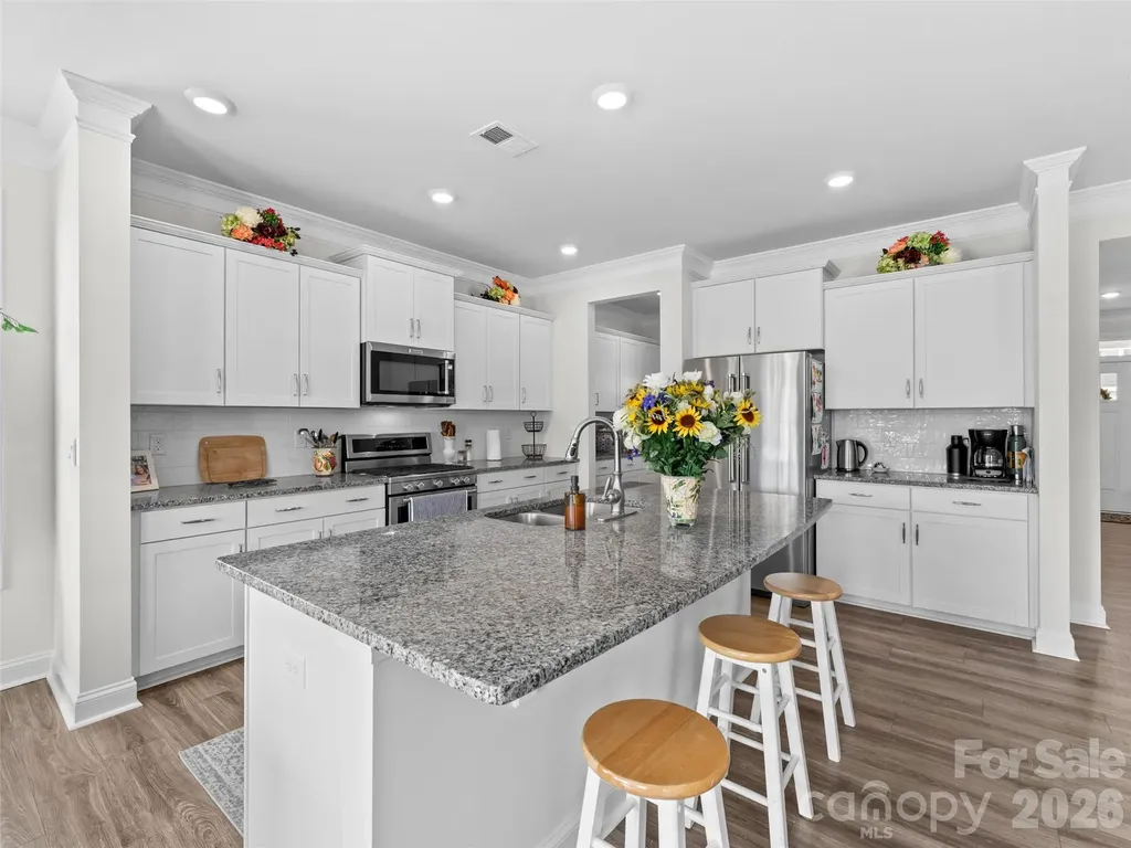 108 Thornberry Road Hendersonville NC 28792
