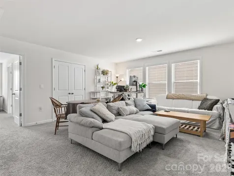 108 Thornberry Road Hendersonville NC 28792