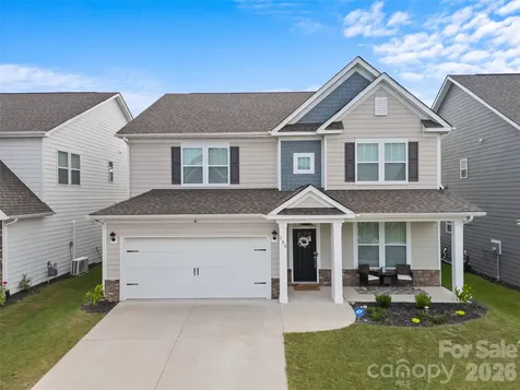 108 Thornberry Road Hendersonville NC 28792