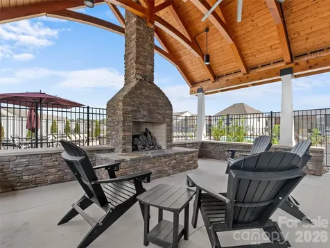 108 Thornberry Road Hendersonville NC 28792