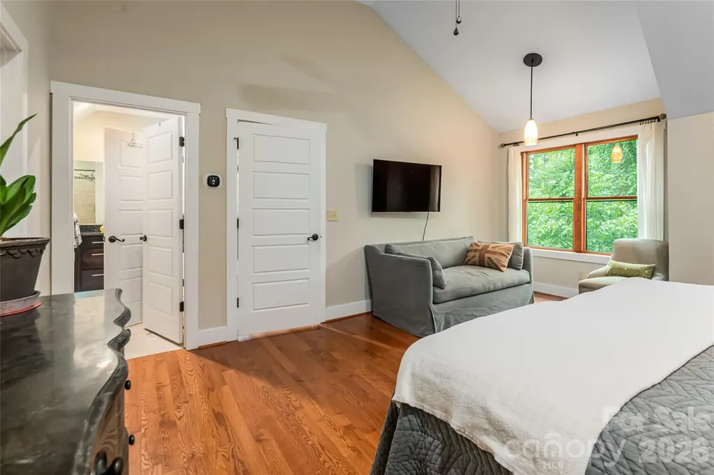51 Westover Drive Asheville NC 28801