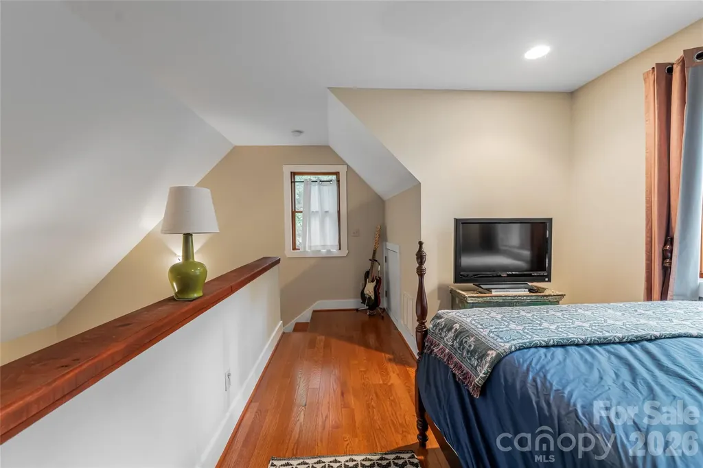 51 Westover Drive Asheville NC 28801