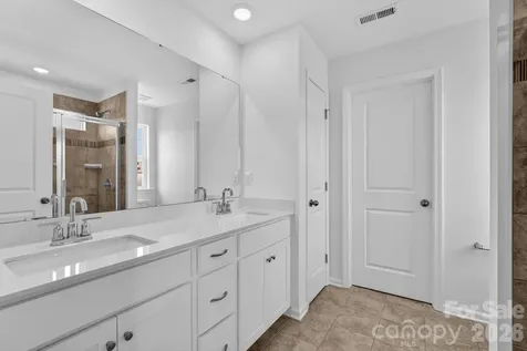 7027 Juneberry Way Maiden NC 28650
