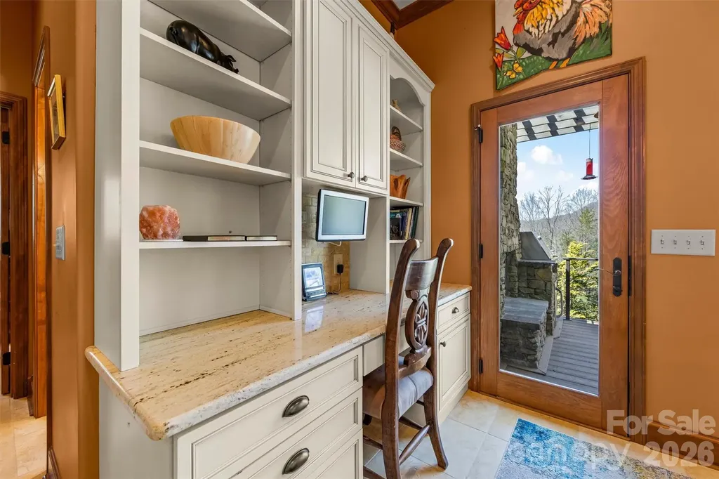 221 Connection Circle Robbinsville NC 28771
