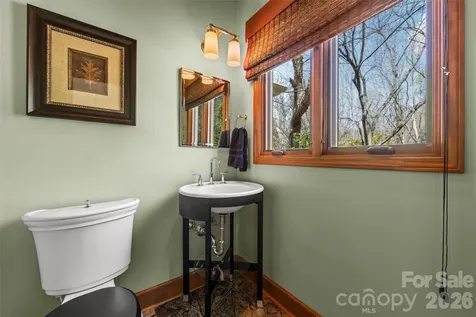 221 Connection Circle Robbinsville NC 28771