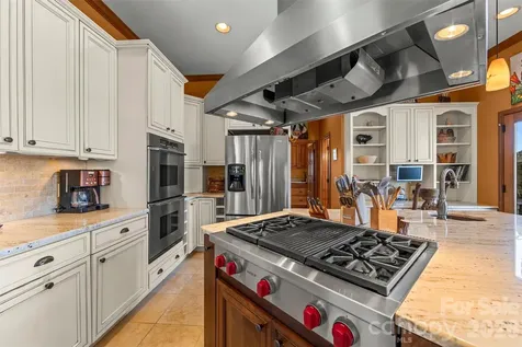 221 Connection Circle Robbinsville NC 28771