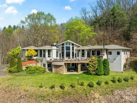 221 Connection Circle Robbinsville NC 28771