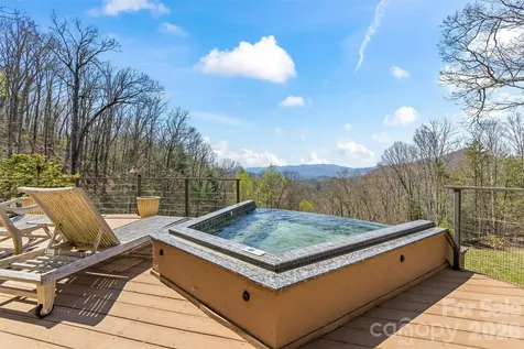 221 Connection Circle Robbinsville NC 28771