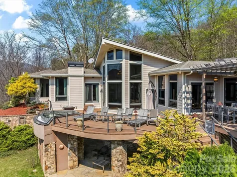 221 Connection Circle Robbinsville NC 28771