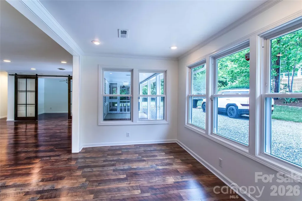 15 Bowman Ridge Road Hendersonville NC 28739