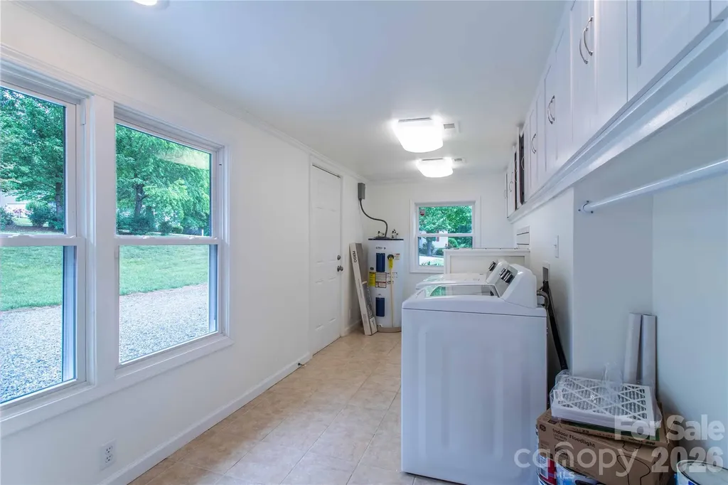 15 Bowman Ridge Road Hendersonville NC 28739