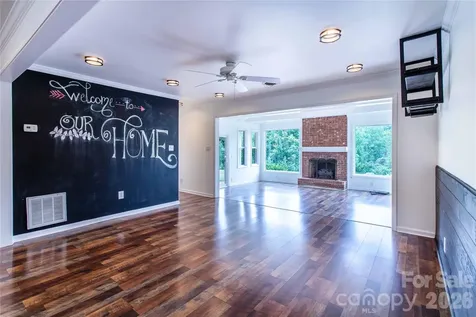 15 Bowman Ridge Road Hendersonville NC 28739